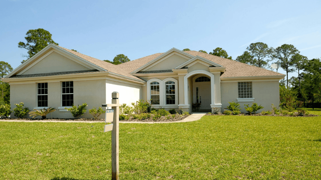 How Homeowners Can Successfully Sell Their Own Property