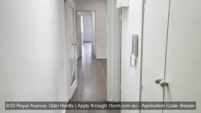 9/20 Royal Avenue, Glen Huntly - Video Walk Through Tour